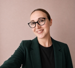 Алина Ярулина - Бизнес-тренер, фасилитатор, модератор встреч -  - эксперт HRTIME